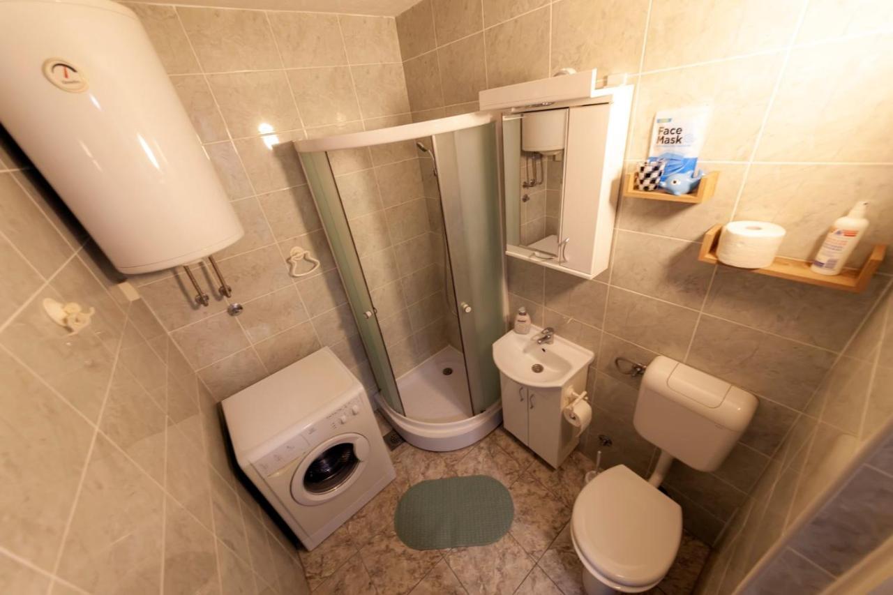 Vanja Apartament *